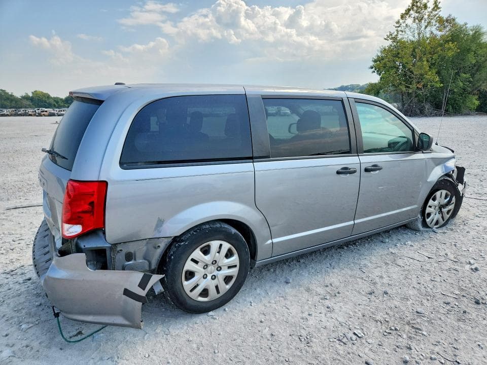 2019 DODGE GRAND CARAVAN SE 3