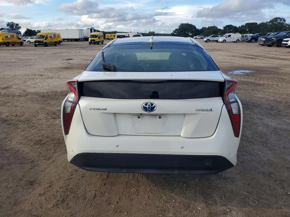 2017 TOYOTA PRIUS FOUR 6