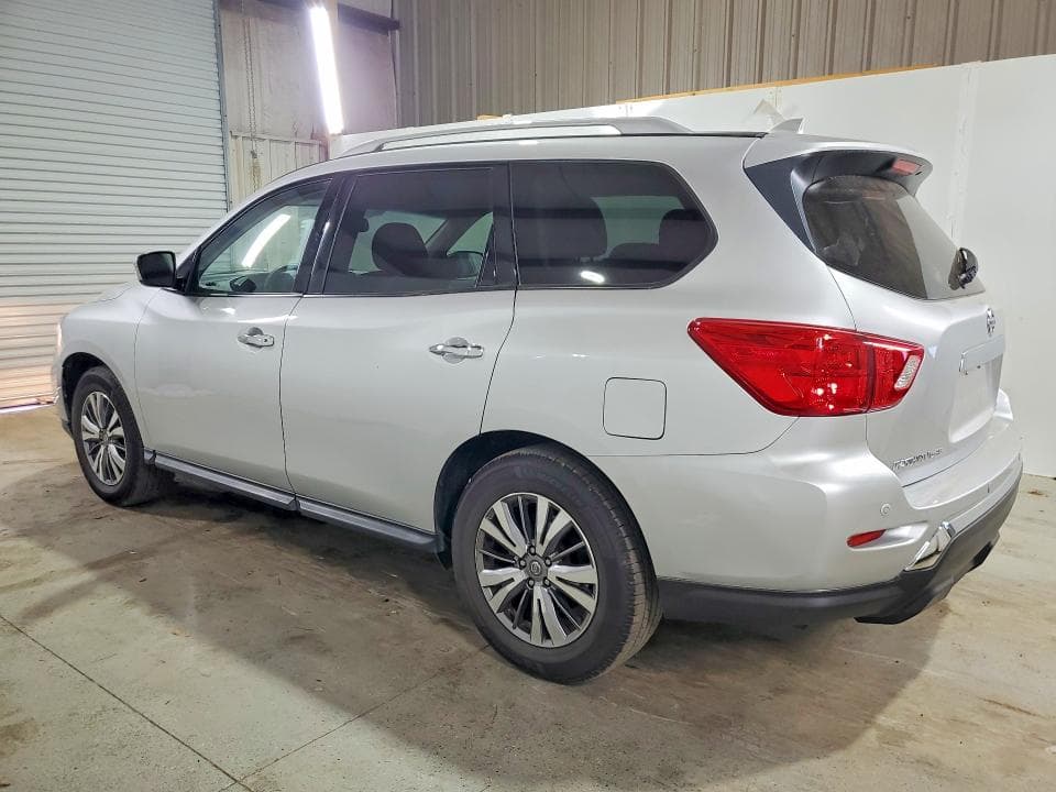 2019 NISSAN PATHFINDER SV 2