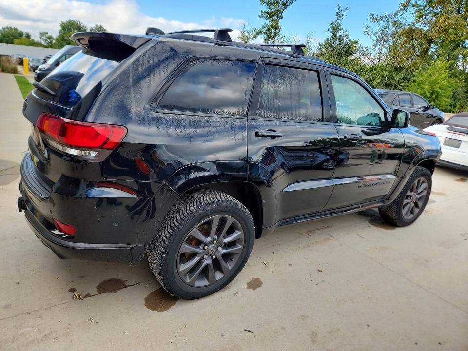 2018 JEEP GRAN CHERO 3