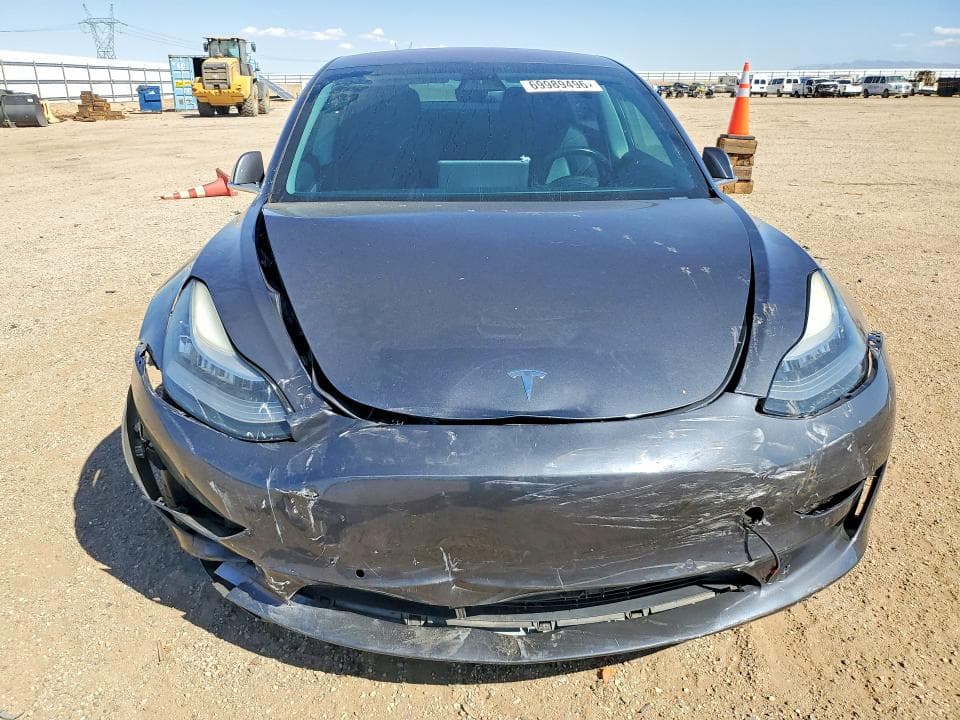 2018 TESLA MODEL 3 5