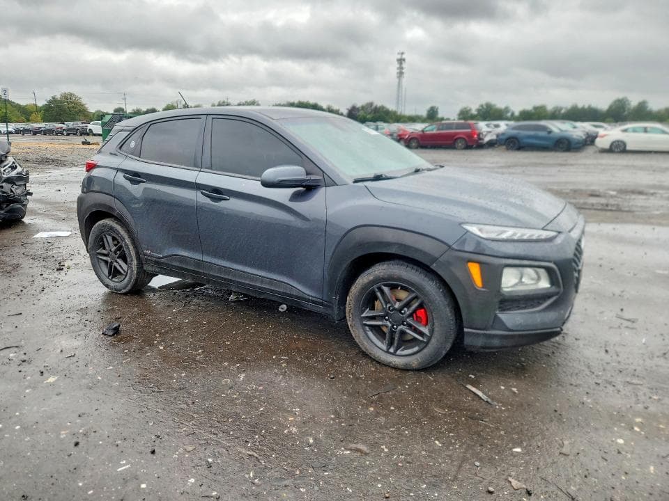 2020 HYUNDAI KONA SE 4