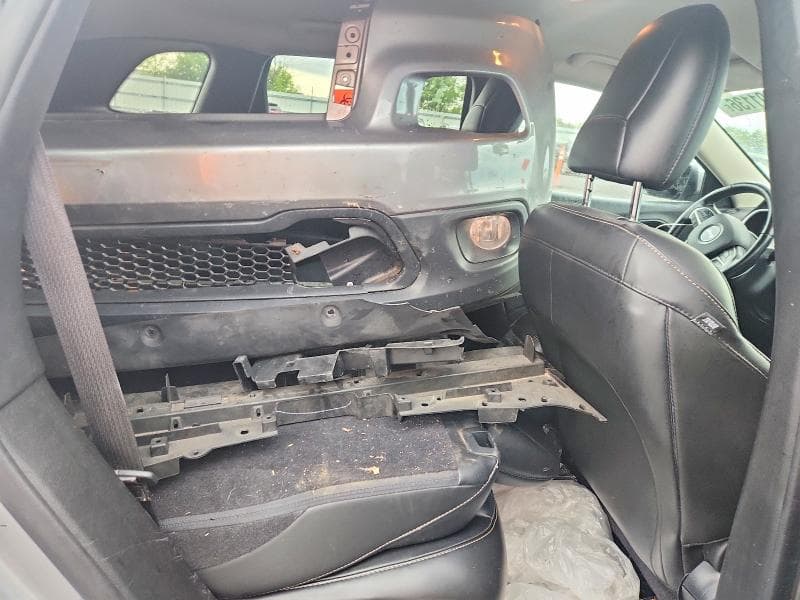 2018 JEEP CHEROKEE LATITUDE PLUS 11