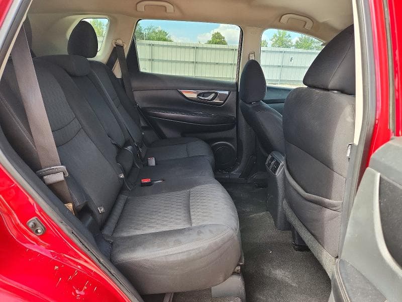 2017 NISSAN ROGUE SV 10