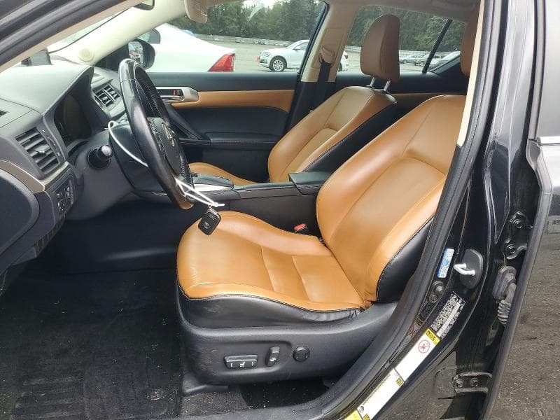 2017 LEXUS CT 200 7