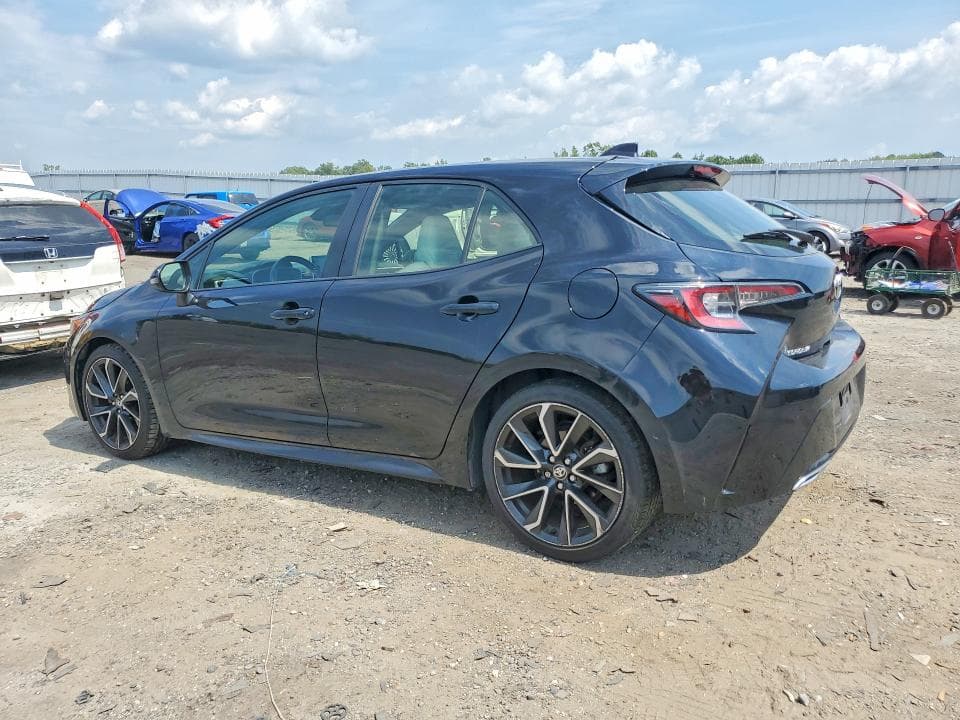 2019 TOYOTA COROLLA HATCHBACK XSE 2