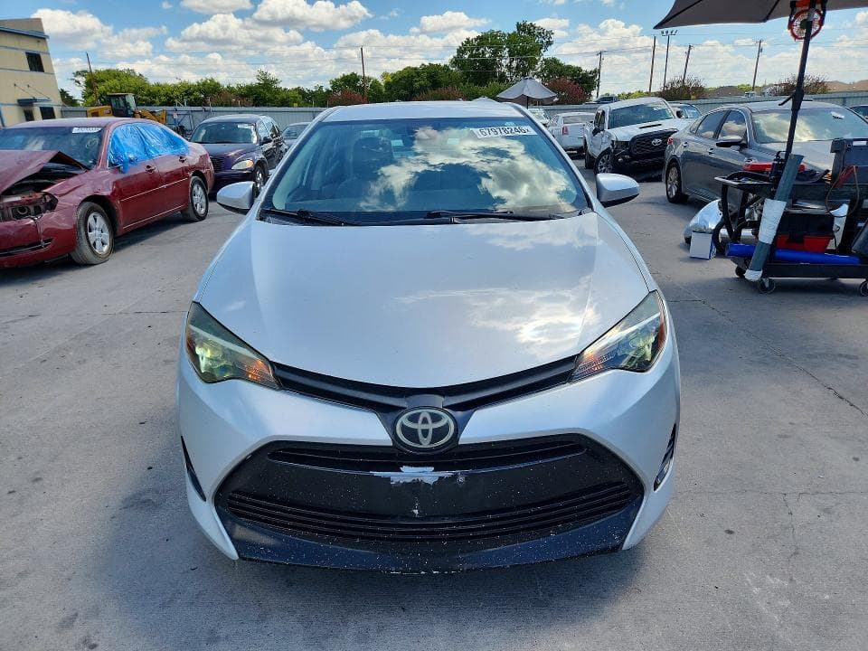 2017 TOYOTA COROLLA LE 5