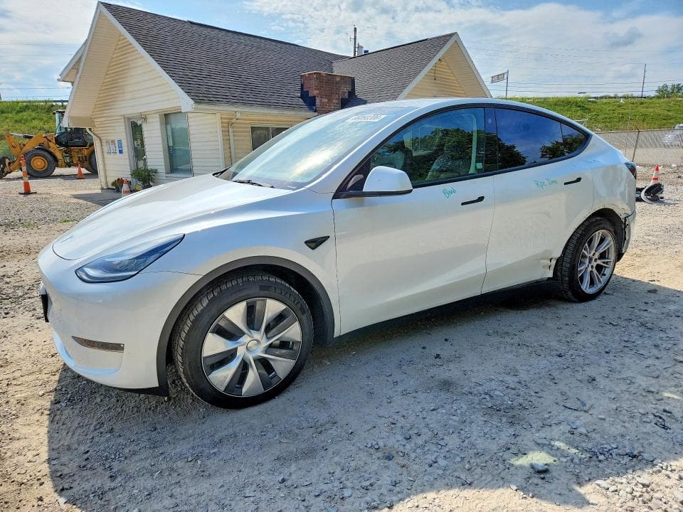 2023 TESLA MODEL Y - 1