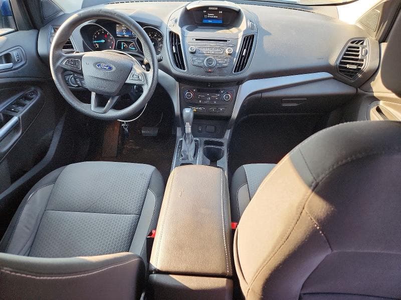 2017 FORD ESCAPE SE 8