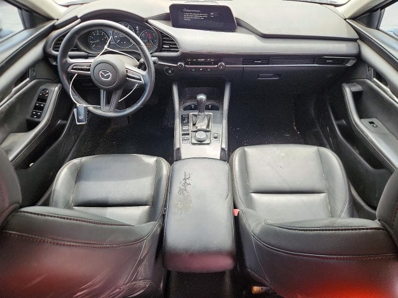 2022 MAZDA 3 SELECT 8