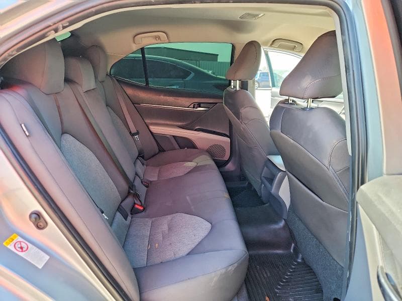 2018 TOYOTA CAMRY L 10