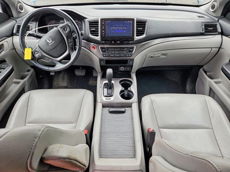 2017 HONDA PILOT EXL 8