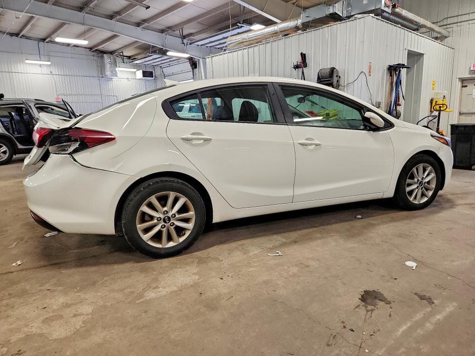 2017 KIA FORTE S 3