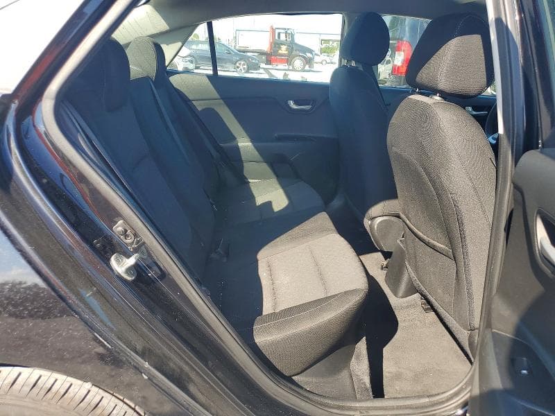 2019 KIA RIO S 10