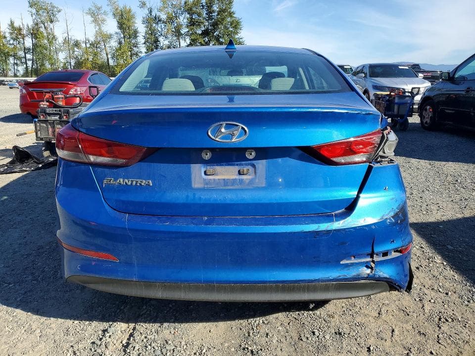 2017 HYUNDAI ELANTRA SE 6
