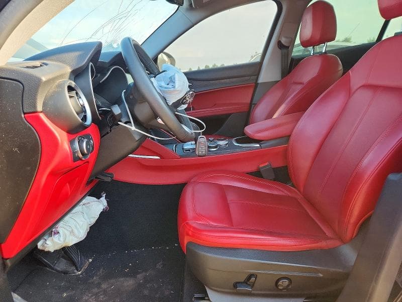 2020 ALFA ROMEO STELVIO 7
