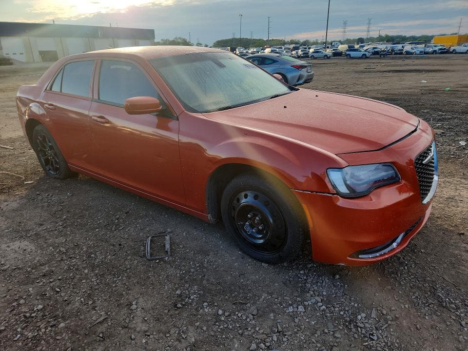 2019 CHRYSLER 300 S 4