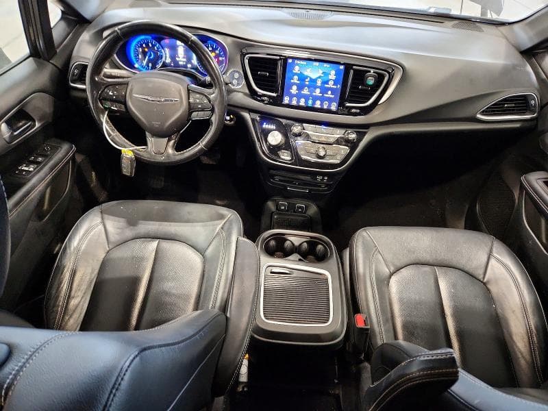2019 CHRYSLER PACIFICA TOURING L PLUS 8