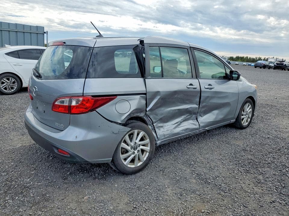 2017 MAZDA 5 TOURING 3