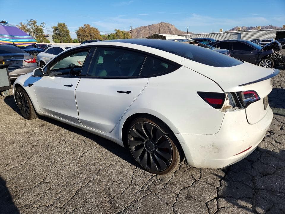2022 TESLA MODEL 3 2