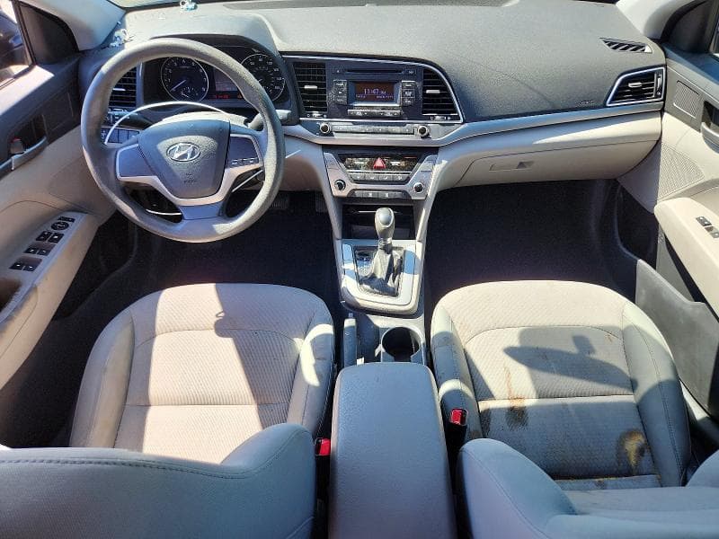 2017 HYUNDAI ELANTRA SE 8