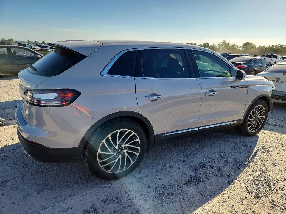 2019 LINCOLN NAUTILUS RESERVE 3
