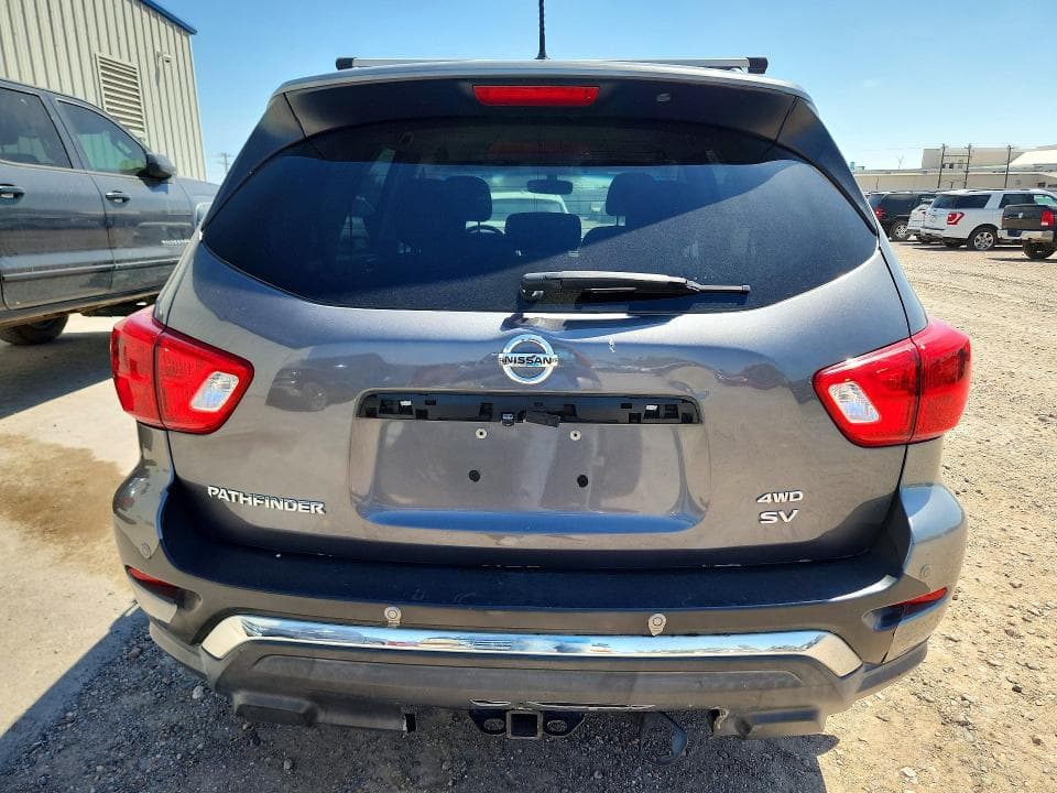 2017 NISSAN PATHFINDER SV 6