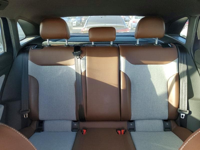 2023 VOLKSWAGEN ID.4 PRO 10