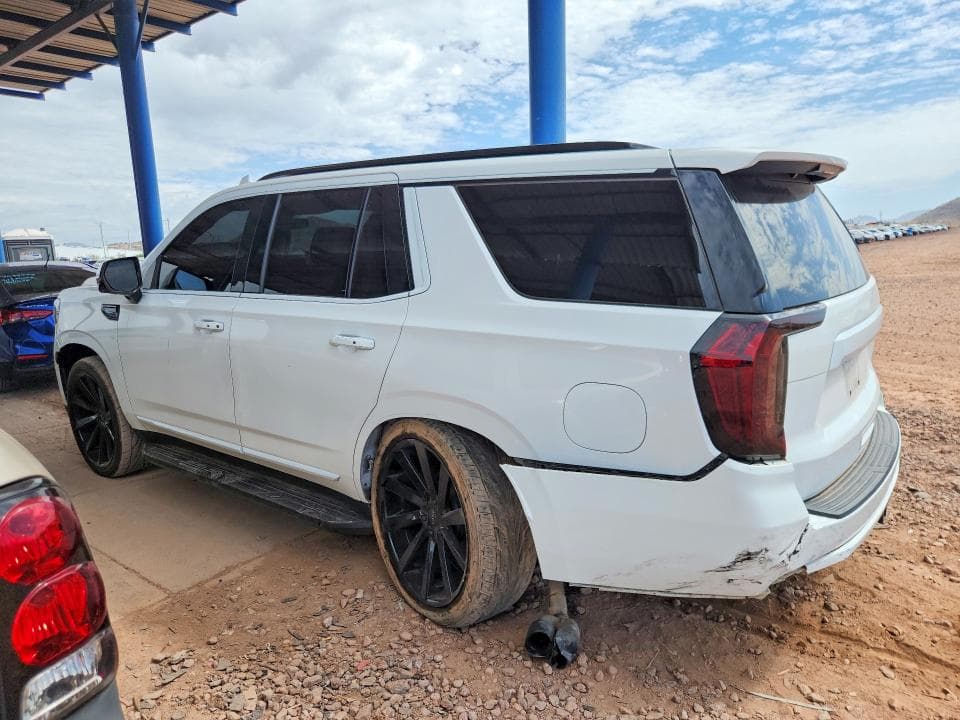 2021 GMC YUKON SLT 2
