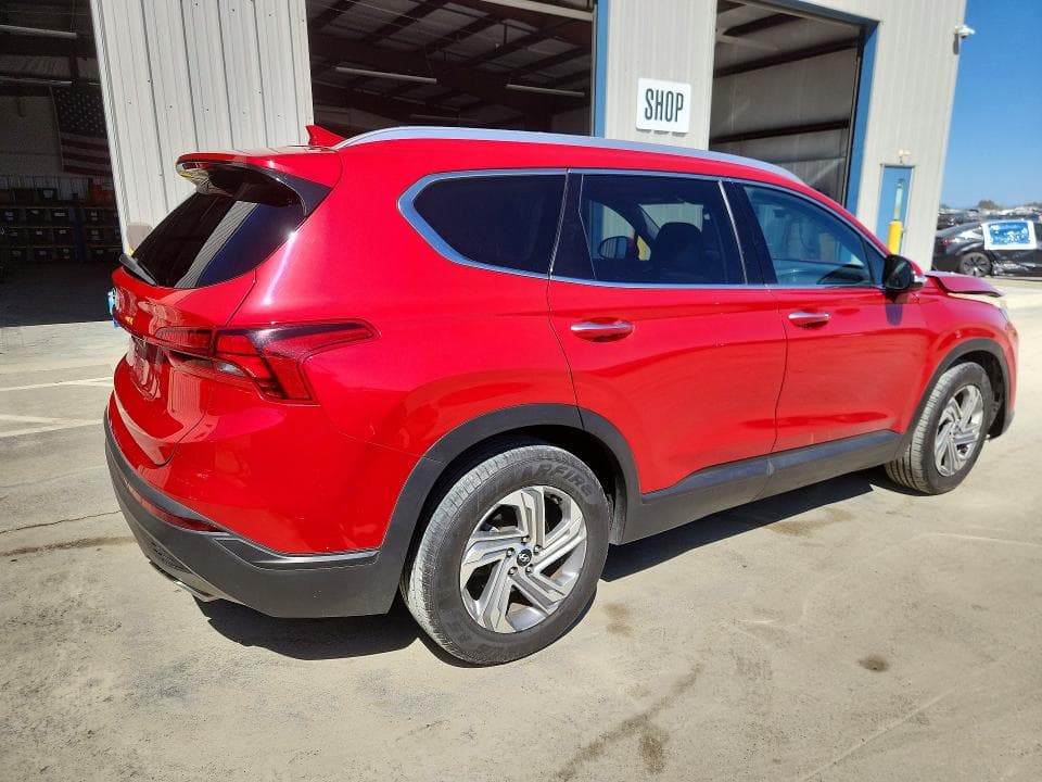 2023 HYUNDAI SANTA FE SEL 3