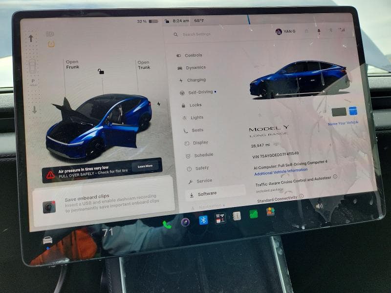 2026 TESLA MODEL Y 9