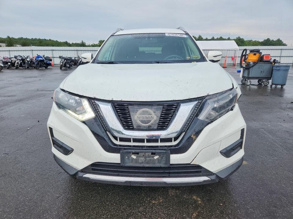 2017 NISSAN ROGUE SV 5