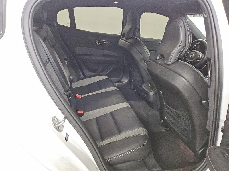 2024 VOLVO S60 PLUS 10
