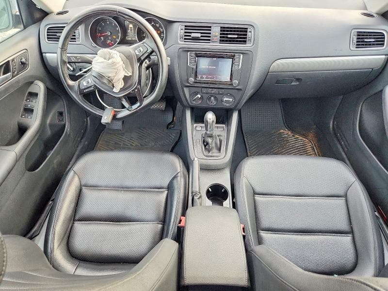 2017 VOLKSWAGEN JETTA SE 8