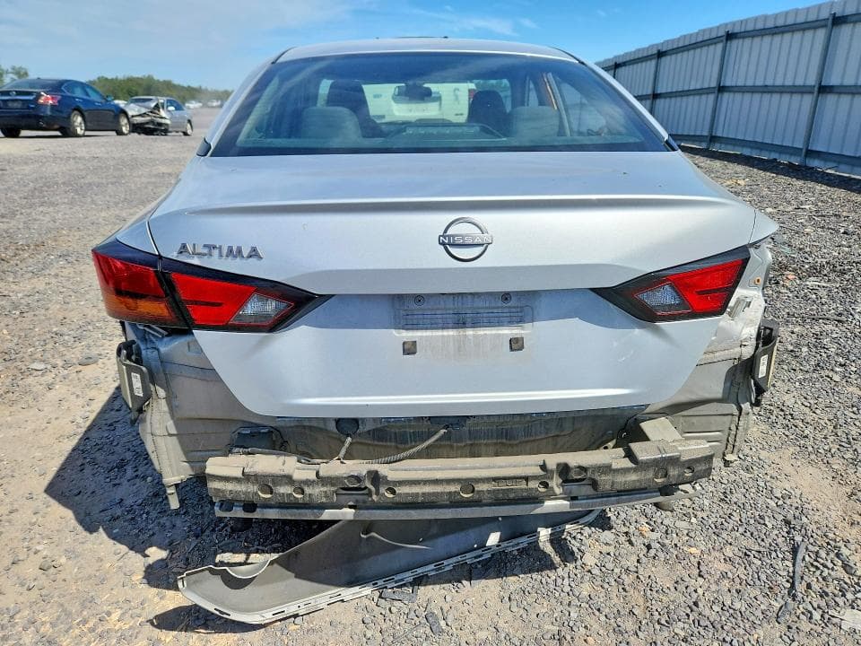 2023 NISSAN ALTIMA S 6