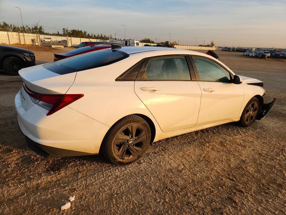 2021 HYUNDAI ELANTRA SEL 3