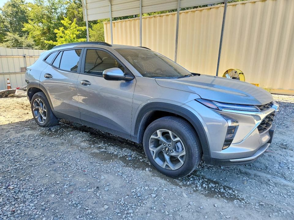 2026 CHEVROLET TRAX 1LT 4