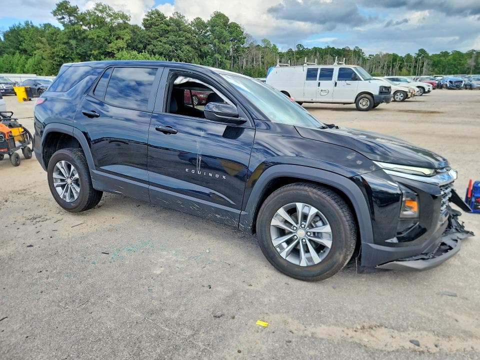 2025 CHEVROLET EQUINOX LS 4
