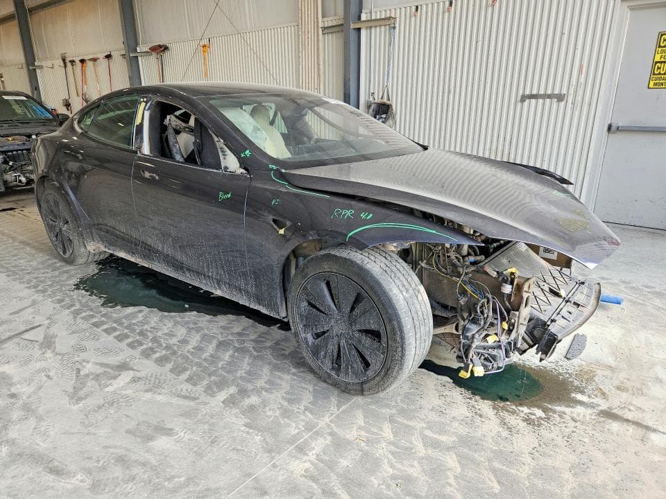 2021 TESLA MODEL S 4