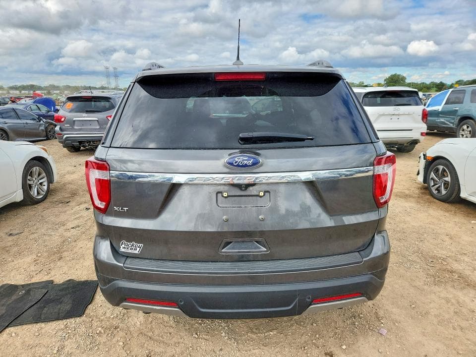 2019 FORD EXPLORER XLT 6