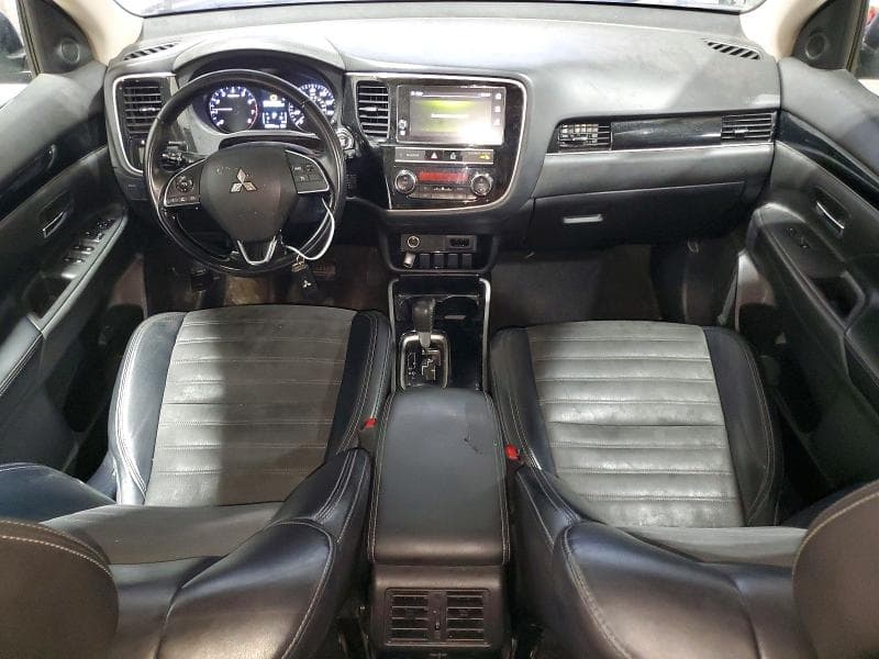 2019 MITSUBISHI OUTLANDER SE 8