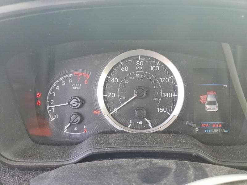 2022 TOYOTA COROLLA LE 9