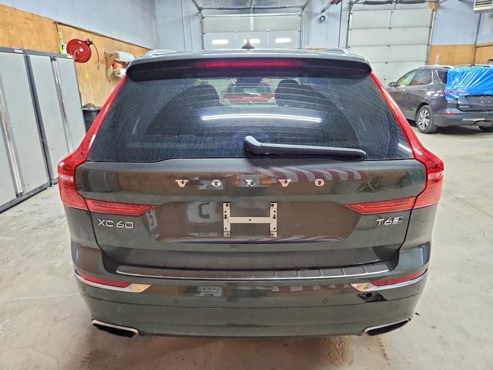 2020 VOLVO XC60 6
