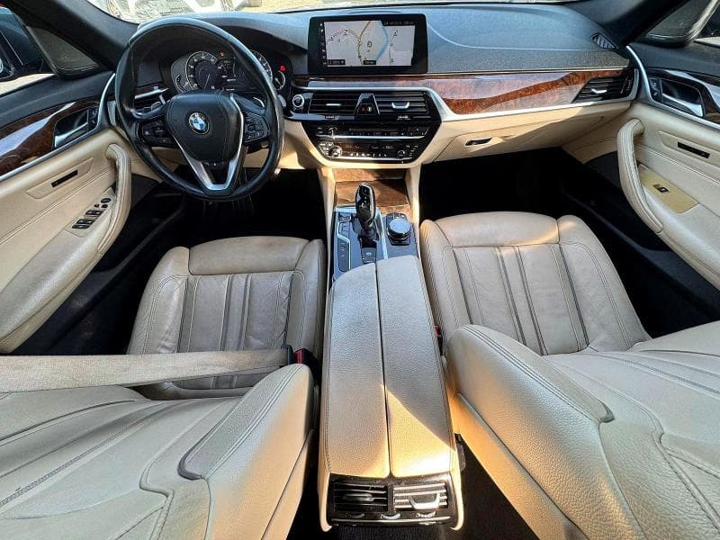 2018 BMW 530XE 9