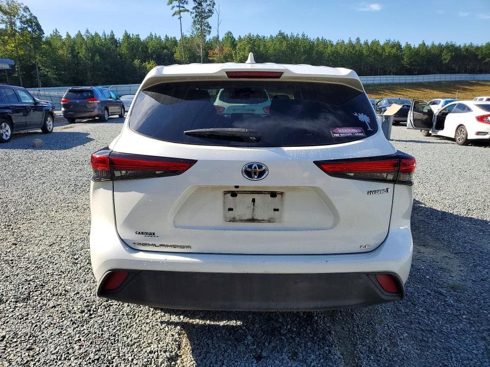 2020 TOYOTA HIGHLANDER HYBRID LE 6