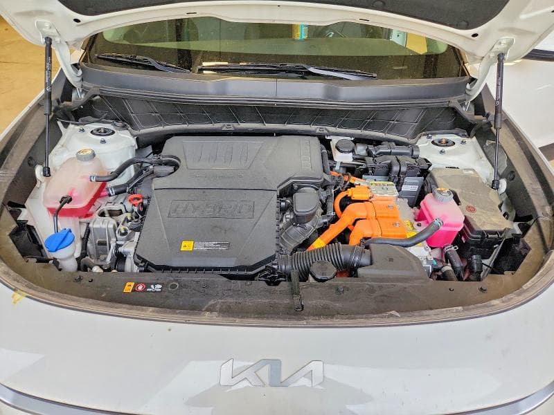 2023 KIA NIRO EX 12