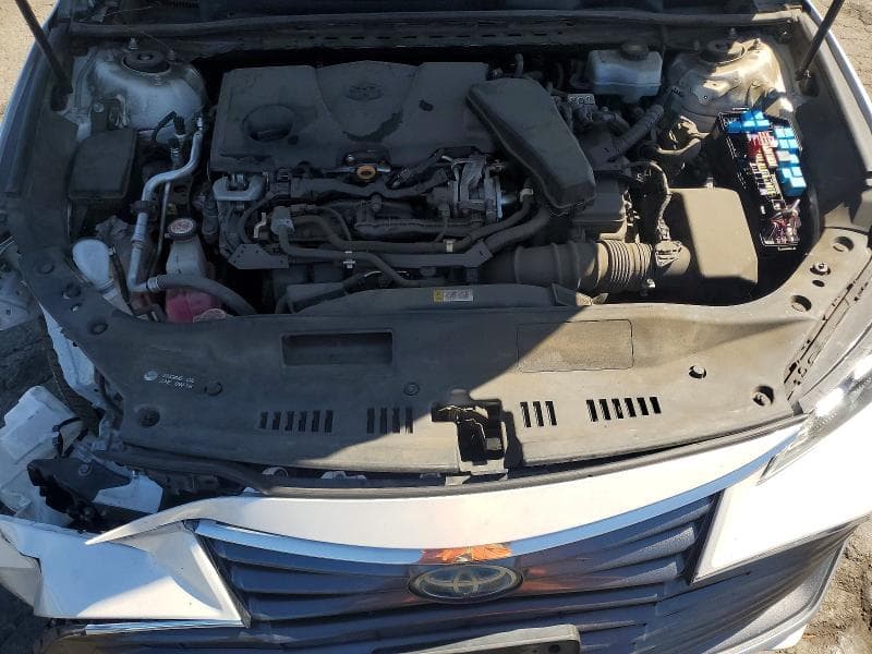2020 TOYOTA AVALON XLE 11