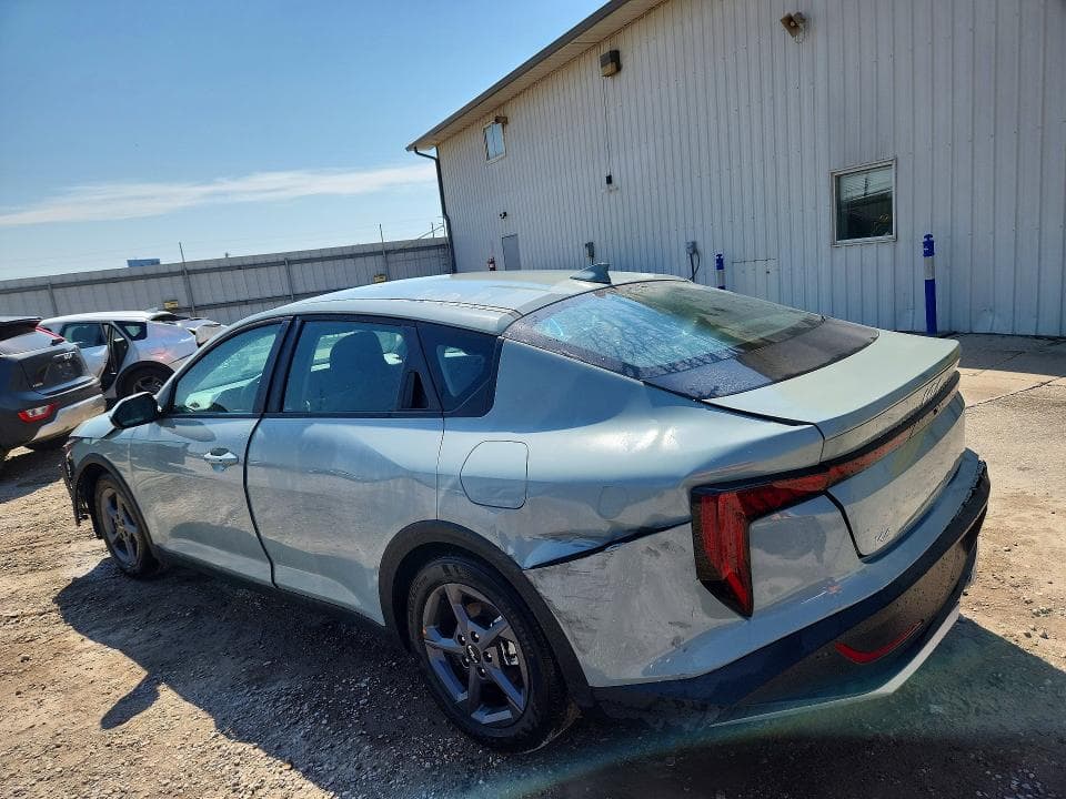 2026 KIA K4 LXS 2