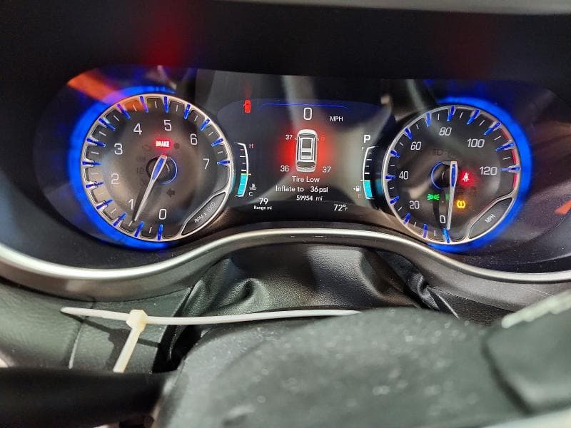 2024 CHRYSLER PACIFICA TOURING L 9