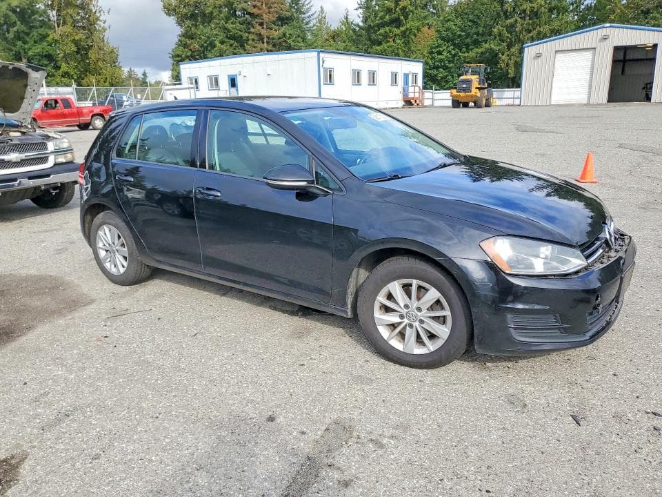 2017 VOLKSWAGEN GOLF S 4